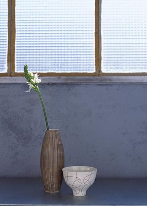 手織りのペルシャ絨毯を販売する店